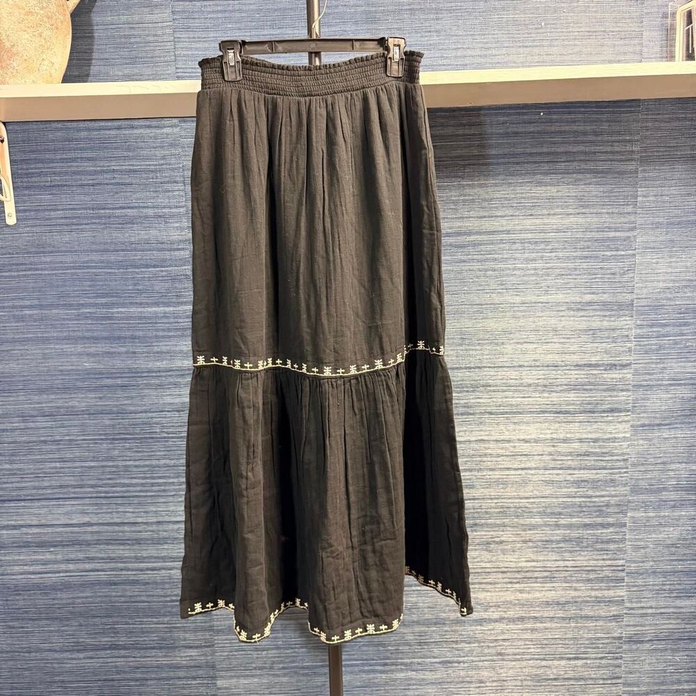 Dizzy Lizzy Elise Smocked Maxi Skirt Black Embroidered Boho Size Small NWT